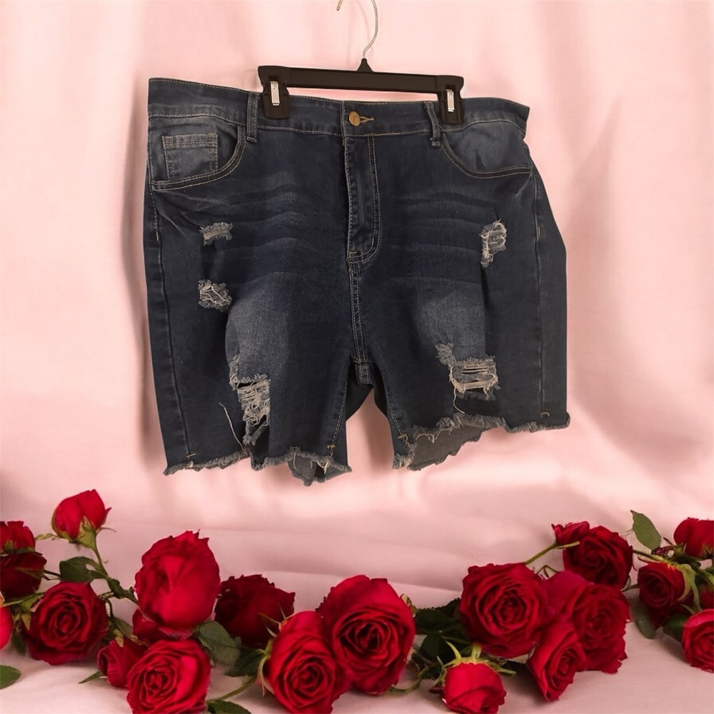 Distressed Denim Shorts - Picture 8 of 10
